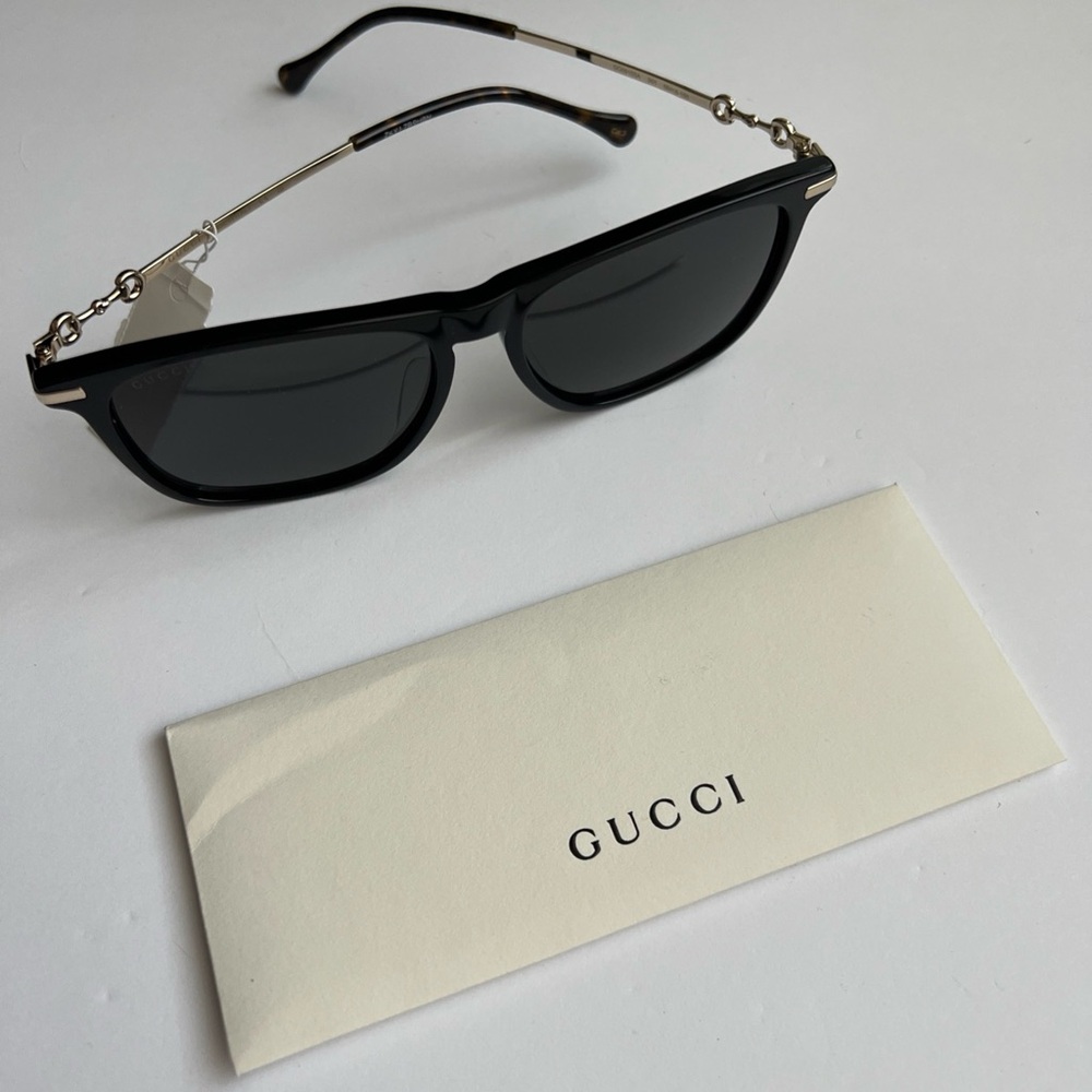 Gucci Classic Black Eyewear